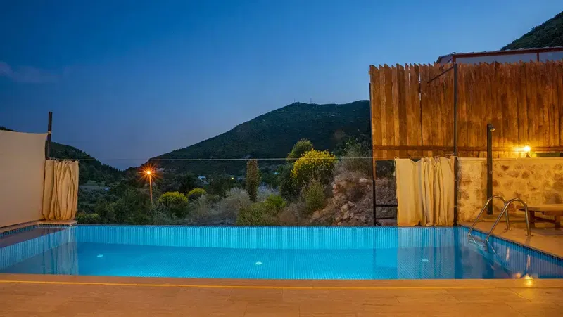 Elisam Villa - Photo 5