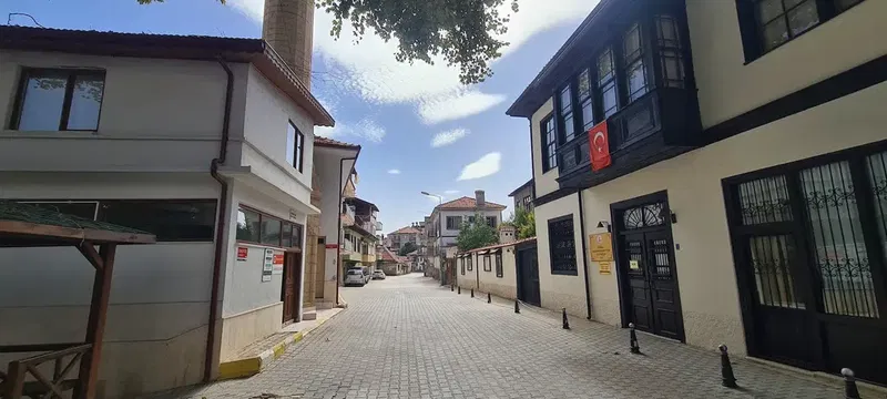 Elmalı Merkez - Photo 6