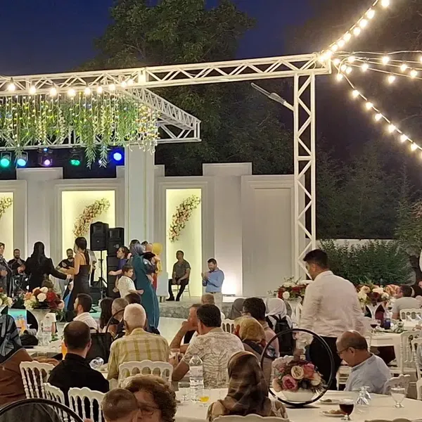 Elmasin Has Bahçesi̇ - Photo 4