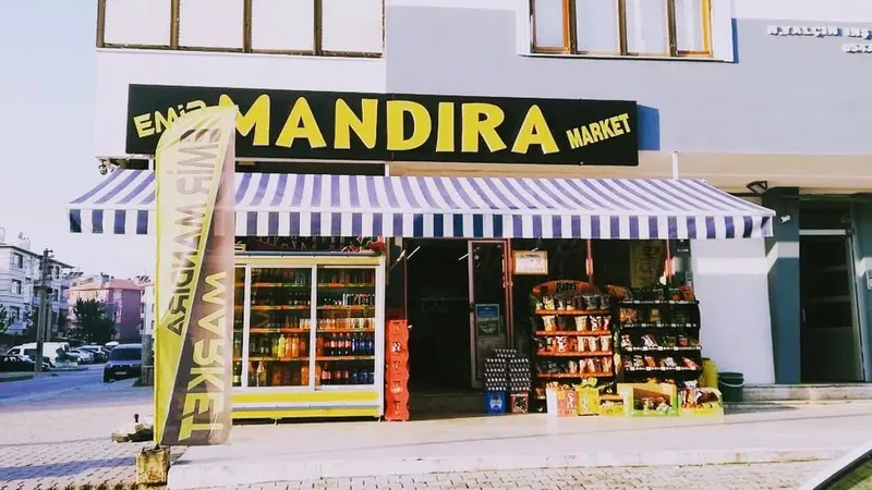 Emir Mandira Market - Photo 3
