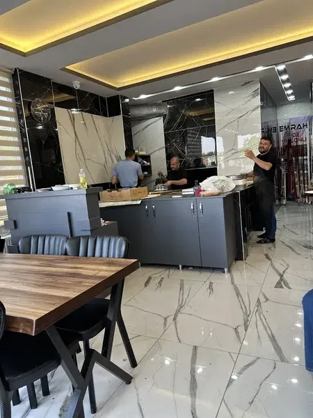 Emrah Usta Etli Pide - Photo 6