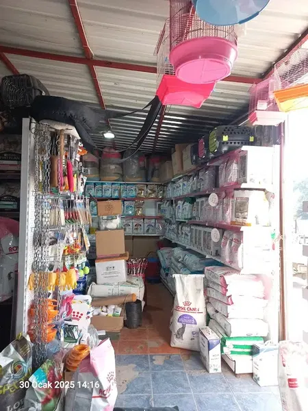 Emre Petshop Antalya Esyem Tavuk Yemleri̇ Hobi̇ Yem Antalya Bölge Bayi̇i̇ - Photo 5