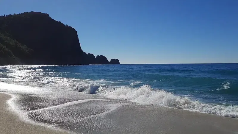 Engelsiz Halk Plajı - Photo 7