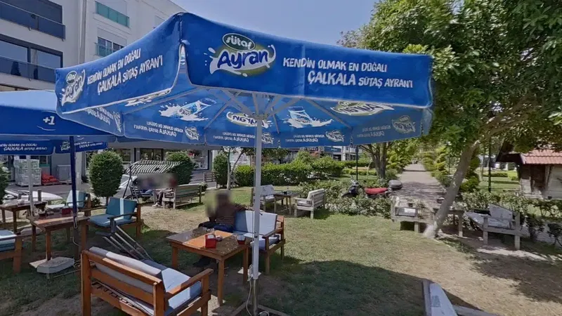 Esinti cafe - Photo 1