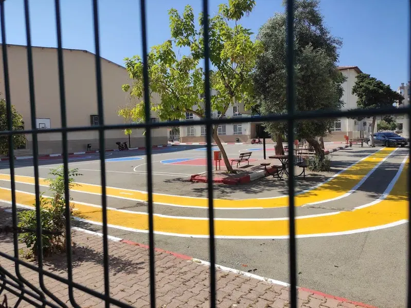 Fatih Secondary School - Photo 10