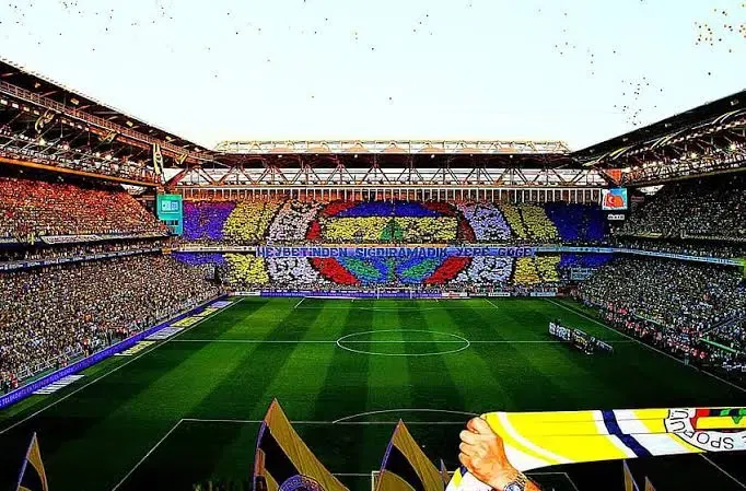 Fenerbahçe Şampiyon - Photo 1