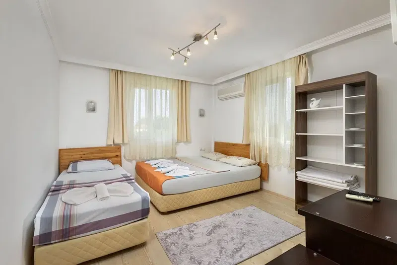 Çıralı Flora Pansion - Photo 2