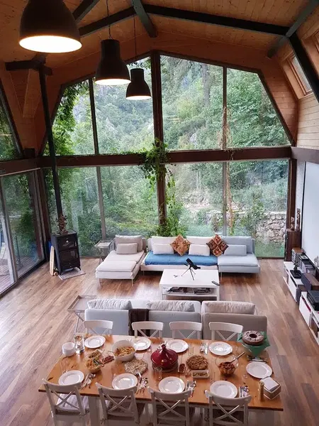 Forest Lodge - Photo 8
