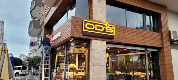 Form Outdoor