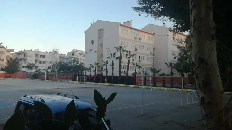 Gazi Anadolu Lisesi - Photo 9