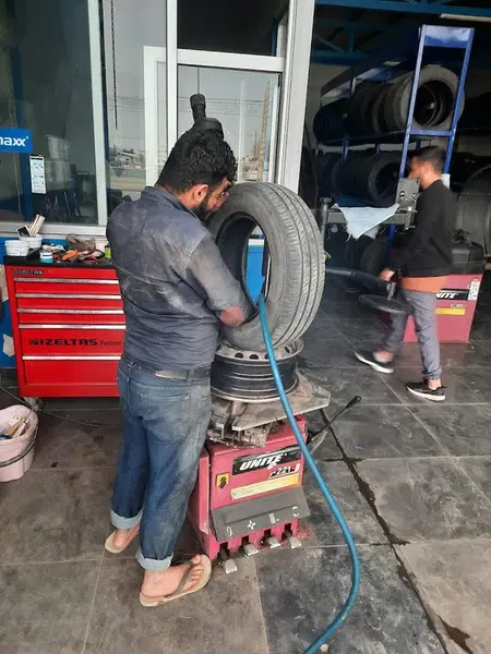 Gebizli Oto Lastik Hastanesi - Photo 7