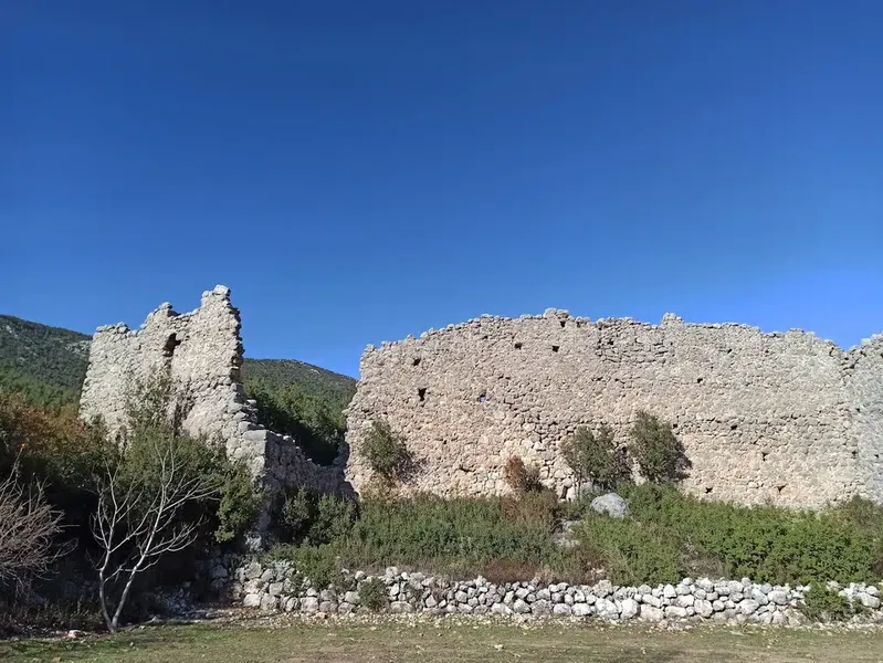 Gedelme Castle - Photo 3