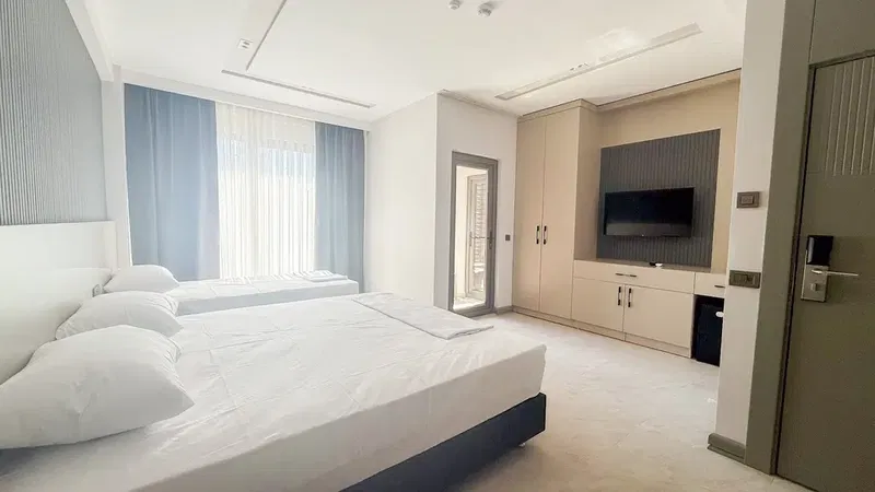 Goldex Hotel - Photo 4