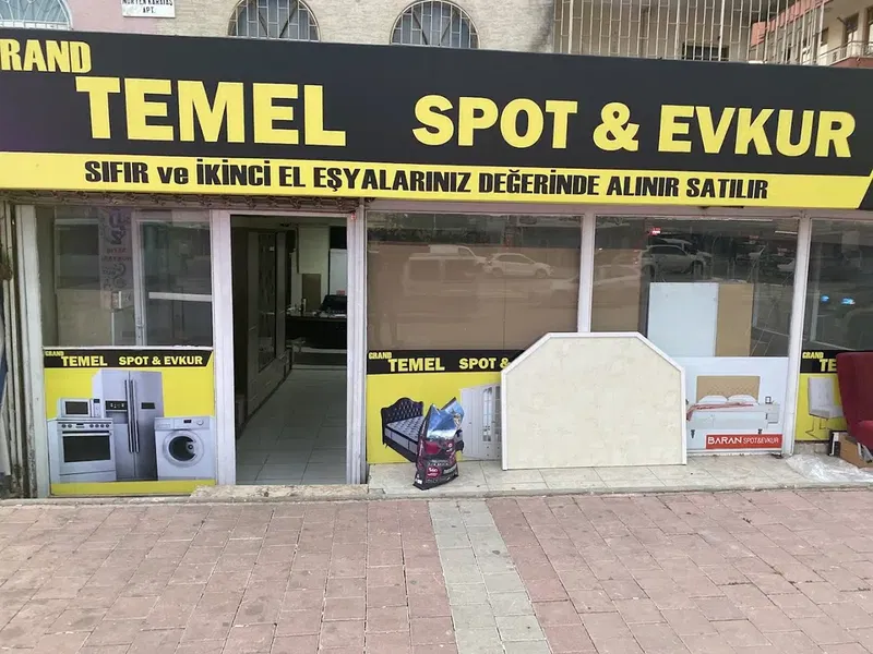 Grand temel spot - Photo 1