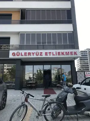 Güleryüz etliekmek