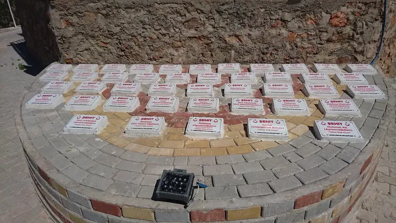 Gündoğmuş şehitliği - Photo 10