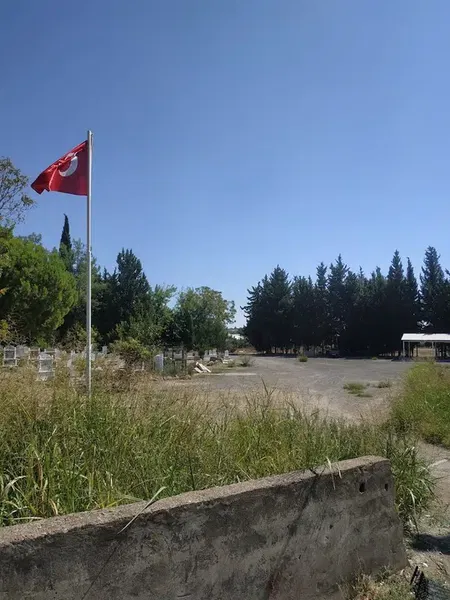 Güzelbağ Gür Mezarlığı - Photo 2