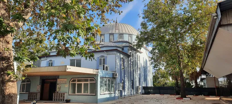 Güzelbağ Yeni Camii - Photo 1
