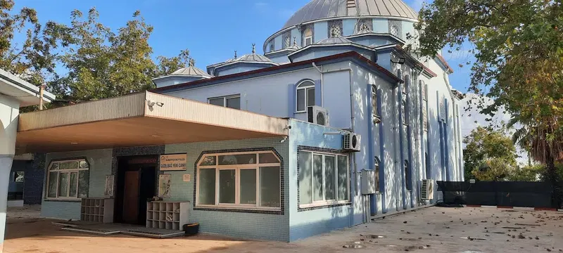 Güzelbağ Yeni Camii - Photo 2
