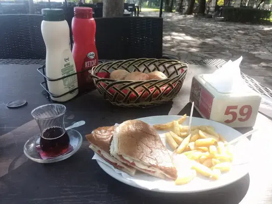 Hasan Subaşı parkı kır Kahvesi