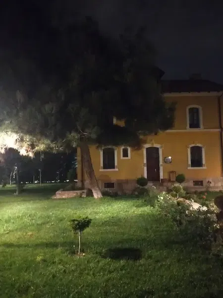 Hayat Vakfı Konya Şubesi - Photo 3