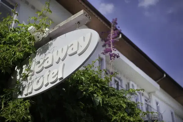 Hideaway Hotel