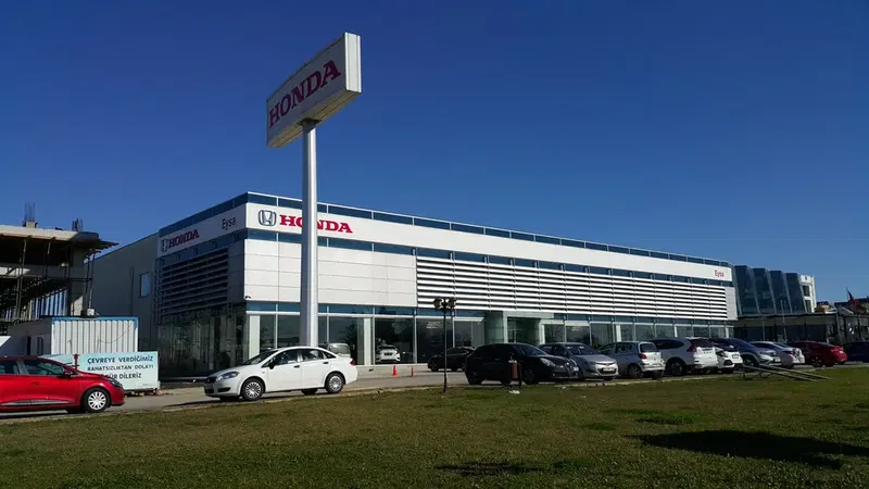 Honda Plaza Esay - Photo 1