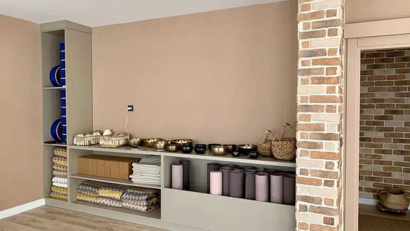 Humo Yoga Center - Photo 5