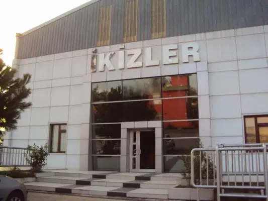 İkizler Sac Sera Prof. Tic.Ltd. Şti.