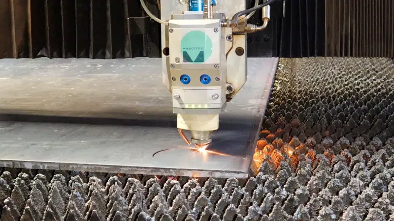 İkon Lazer - Metal Paslanmaz Demir Çelik Krom San. Tic. Ltd. Şti. - Photo 5