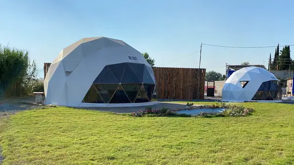 IN OUT Superior Glamping