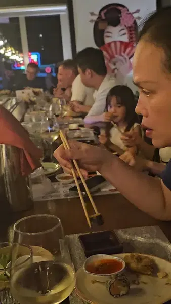 Iro Sushi Bar - Photo 2