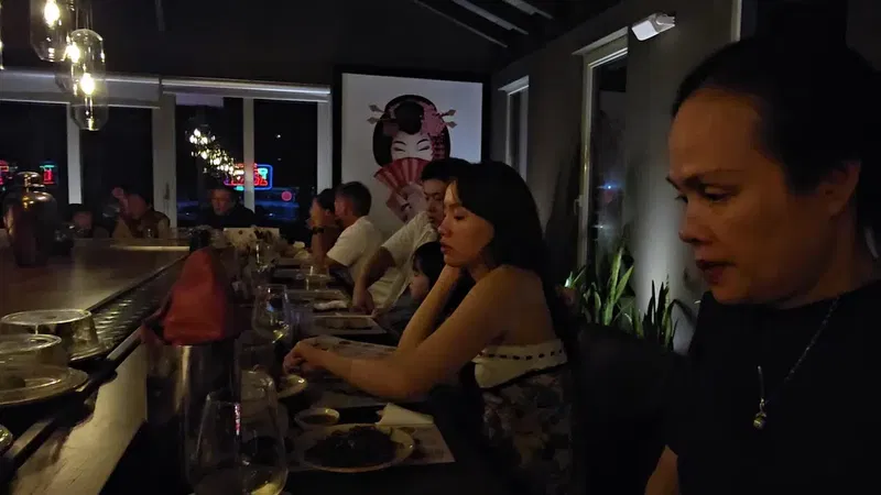 Iro Sushi Bar - Photo 8