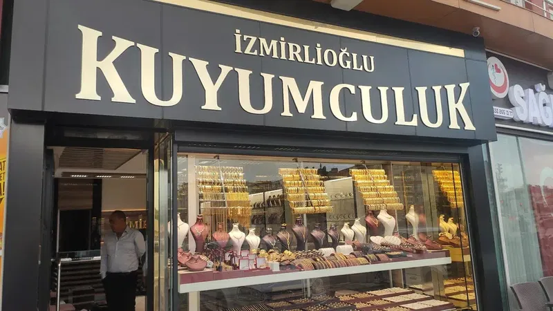 İzmi̇rli̇oğlu Kuyumculuk - Photo 6
