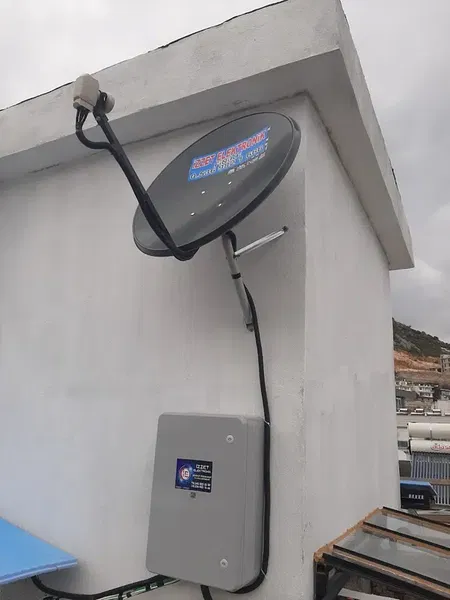 İzzet Elektroni̇k Uydu Tv Servi̇si̇ - Güvenli̇k Si̇stemleri̇ - Photo 7