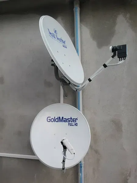 İzzet Elektroni̇k Uydu Tv Servi̇si̇ - Güvenli̇k Si̇stemleri̇ - Photo 10