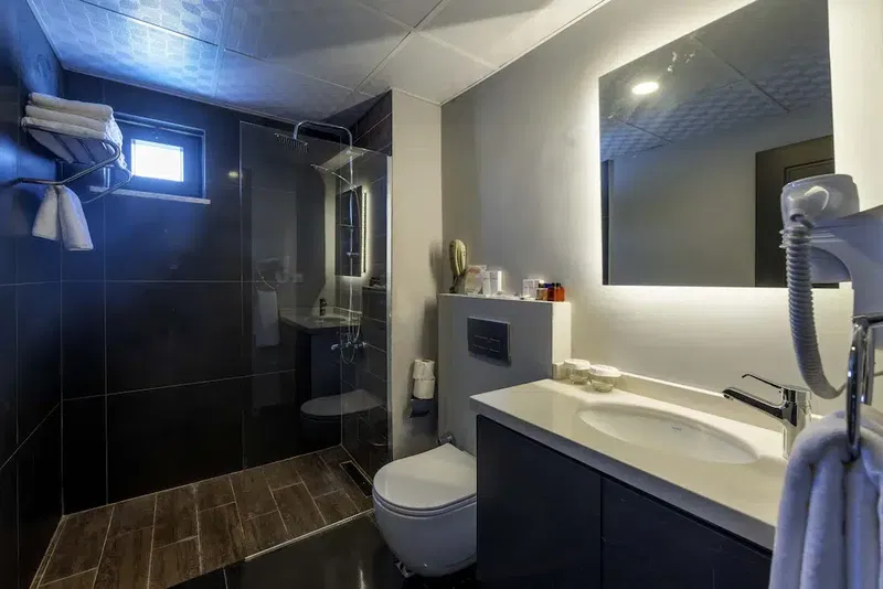 Jura Hotels Lara - Photo 5