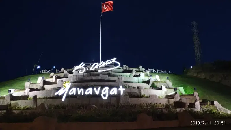 K. Atatürk - Manavgat - Photo 3