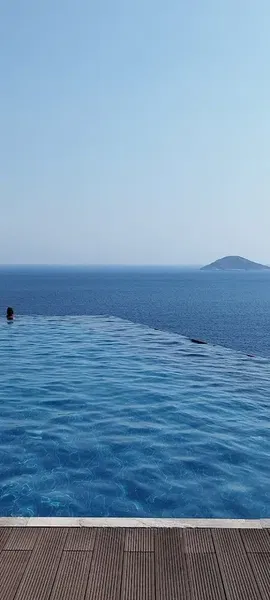 Kalamar Restaurant - Photo 4