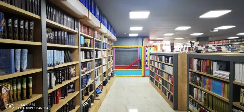 Kansu Kitabevi - Photo 6