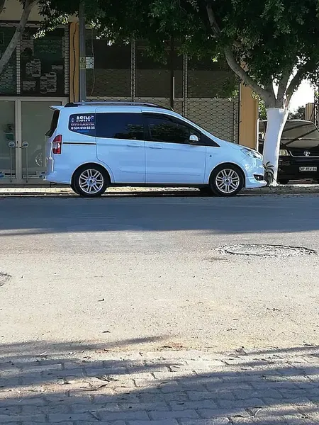 Karamıklı Oto Lastik - Photo 3