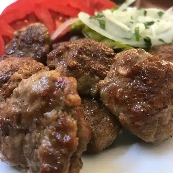 Karatepe sucuk evi - Photo 2
