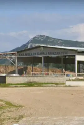 Karaveliler Kapalı Pazar Yeri