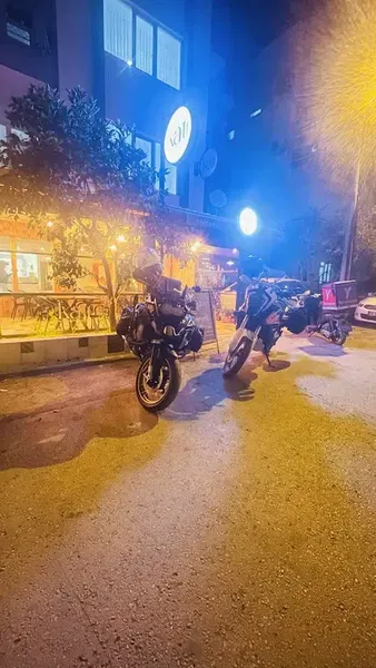 Katı Burger - Photo 8