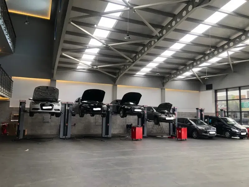 Kivircik Oto Di̇reksi̇yon Servi̇si̇ - Photo 1