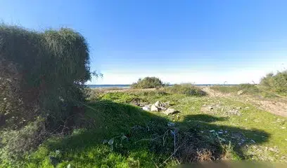 Kizilot Futbol Sahası