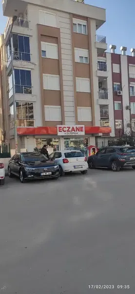 Kiziltoprak Eczanesi̇ - Photo 1