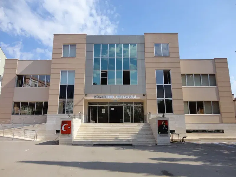 Kocadem Secondary School - Photo 1