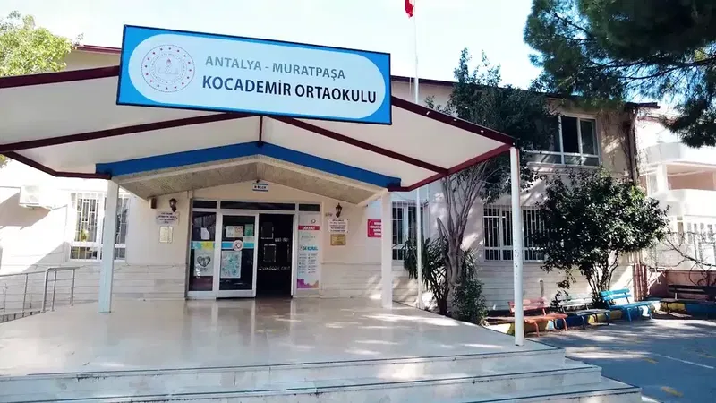 Kocadem Secondary School - Photo 5