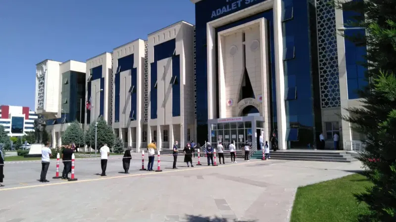 Konya Courthouse - Photo 2